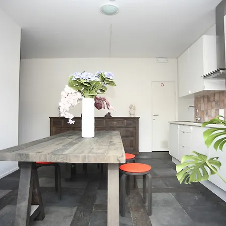 Lignum * Brussels
